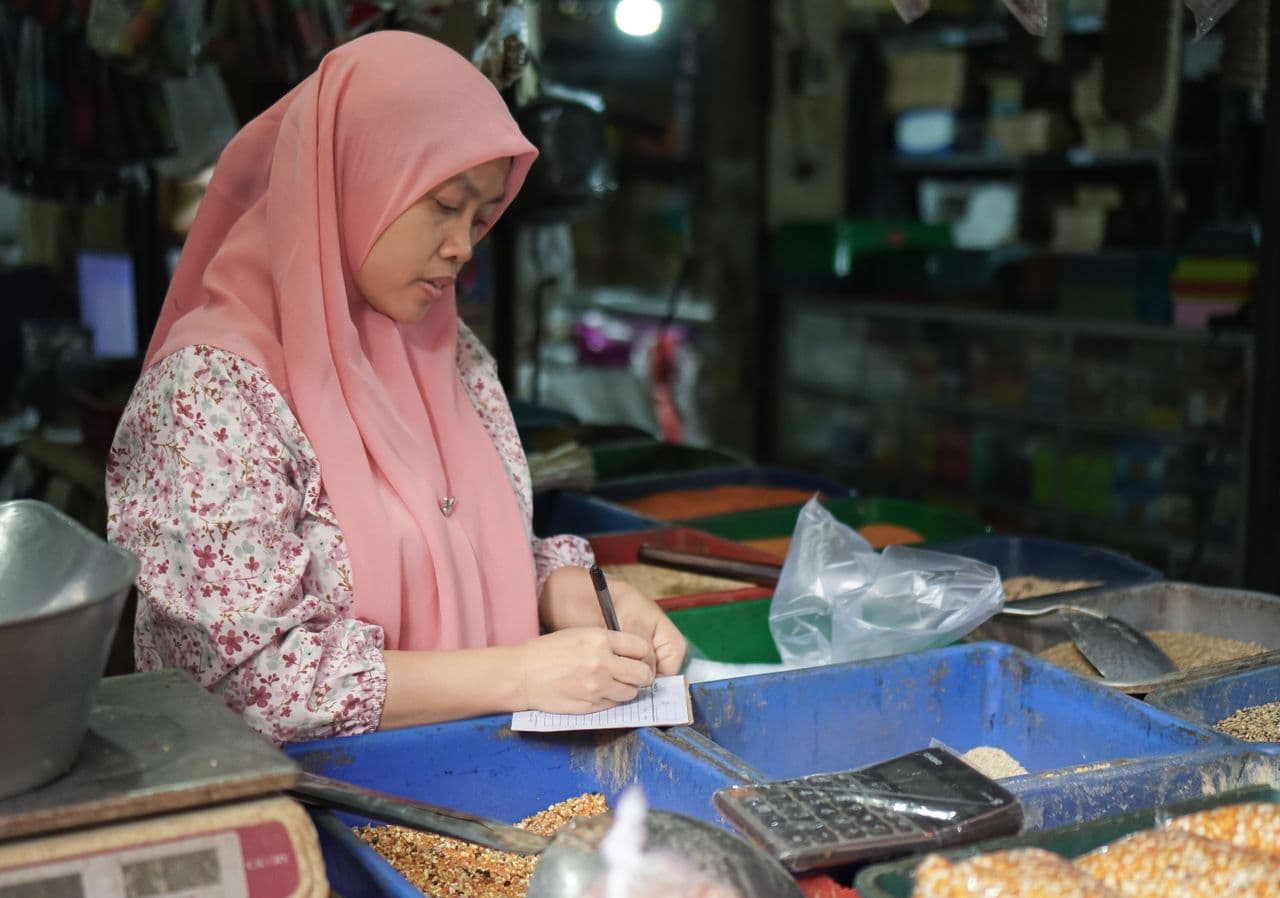 Analisis Keuangan untuk Pengambilan Keputusan Bisnis UMKM