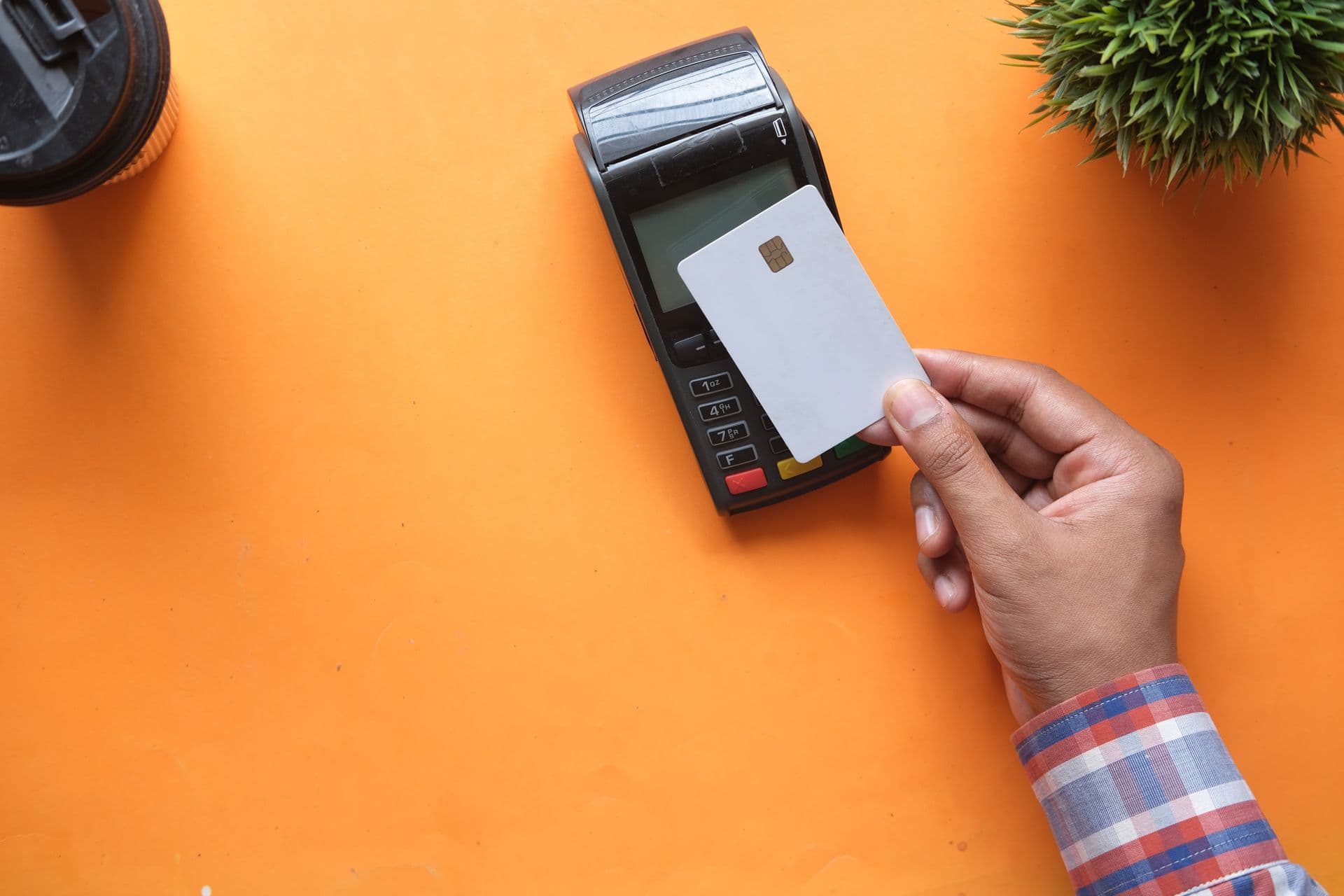 Mengapa Menggunakan Sistem POS Kasir Terintegrasi QRIS Bisa Mempercepat Perputaran Uang?