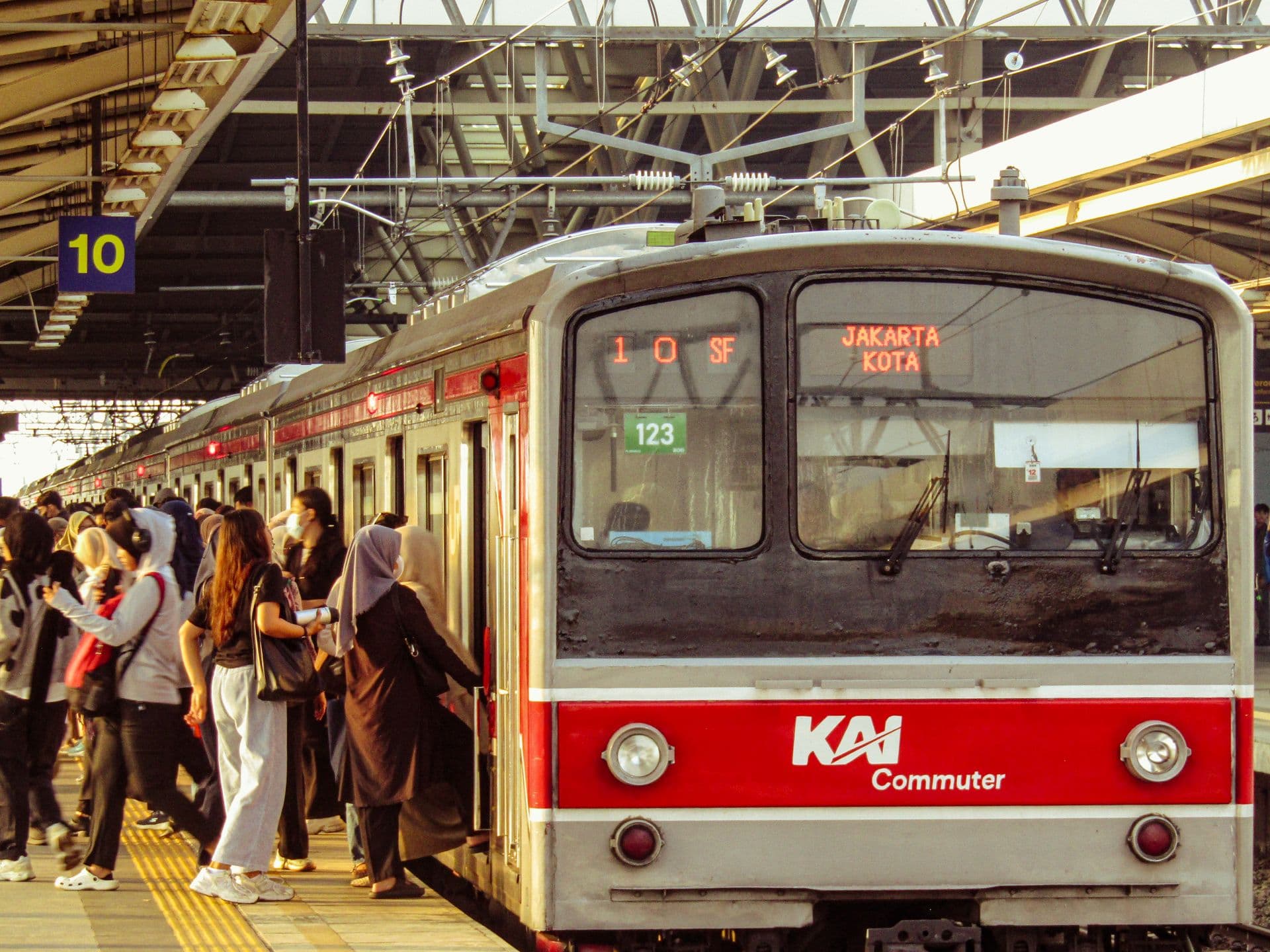 Sistem Kasir untuk Efisiensi Farebox Transportasi Umum